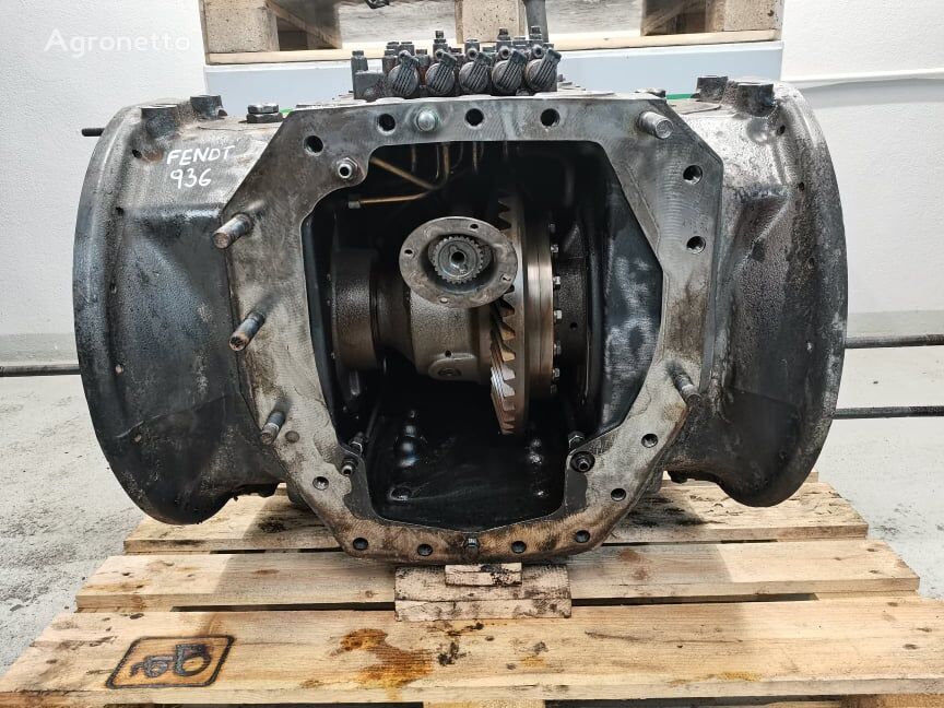 Fendt 930 Vario differential for wheel tractor