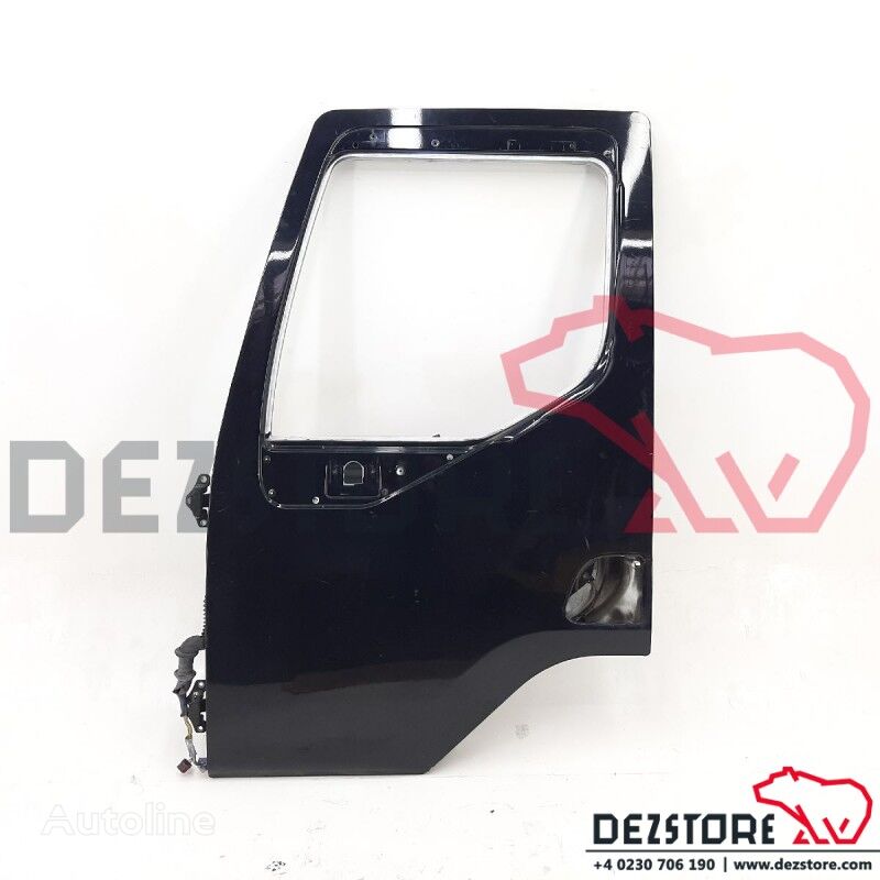 5600464823 door for Renault PREMIUM truck tractor