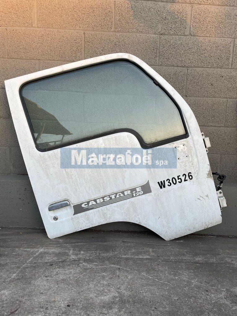 door for Nissan CABSTAR truck