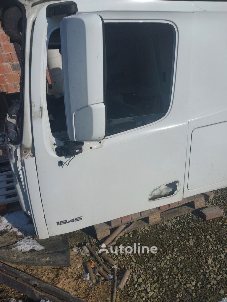 牵引车 Mercedes-Benz Actros MP4 的 门 - Autoline