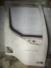 dvere Doors - FRONT RIGHT baltos na n&aacute;kladn&eacute;ho auta DAF LF