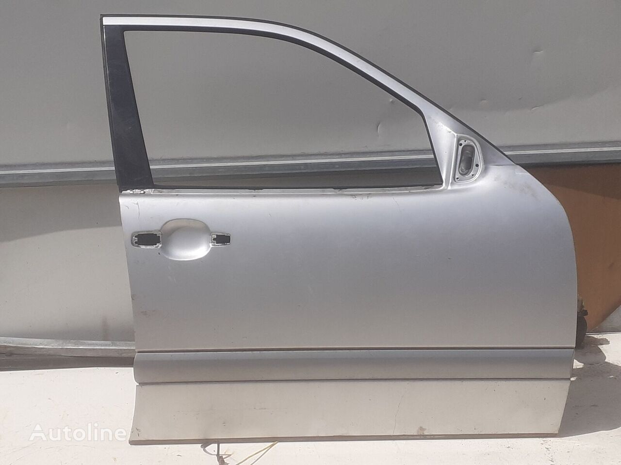 E 270 T CDI (210.216) door for Mercedes-Benz E T-Model (S210) car