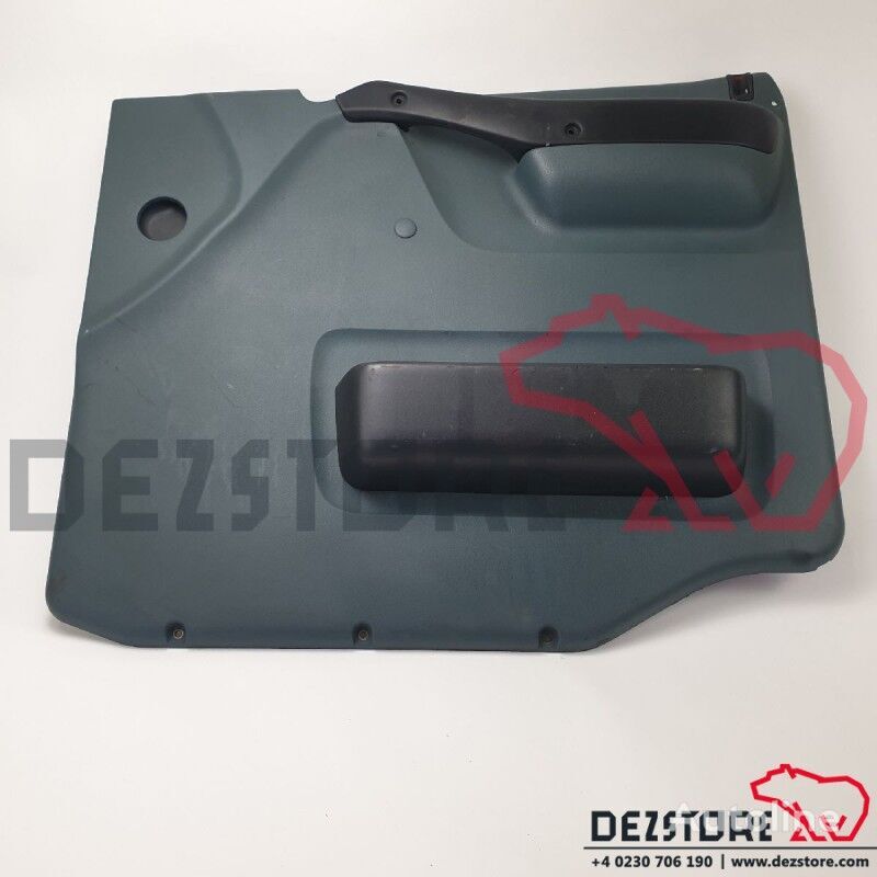 Fata portiera dreapta 1325031 puerta para DAF XF95 tractora