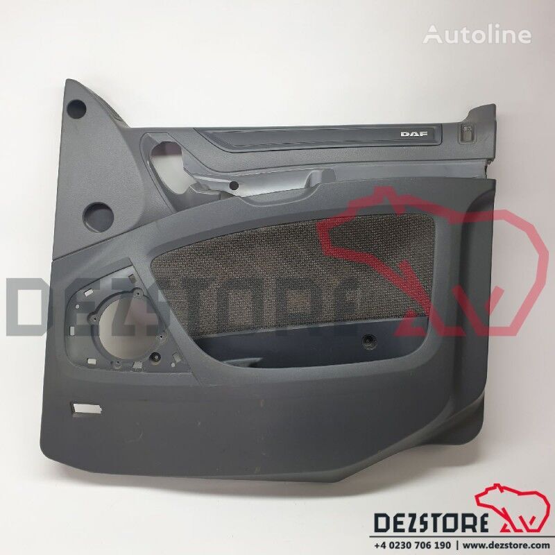 Fata portiera dreapta 1679386 deur voor DAF XF105 trekker