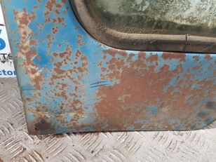 Ford 7710, 7700 Tw10, Tw20 Q Cab Door Left Assembly D8nn9420125bb, D8 puerta para Ford 7600 tractor de ruedas