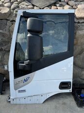 дверь IVECO STRALIS HI-WAY NP для тягача IVECO STRALIS HI-WAY NP