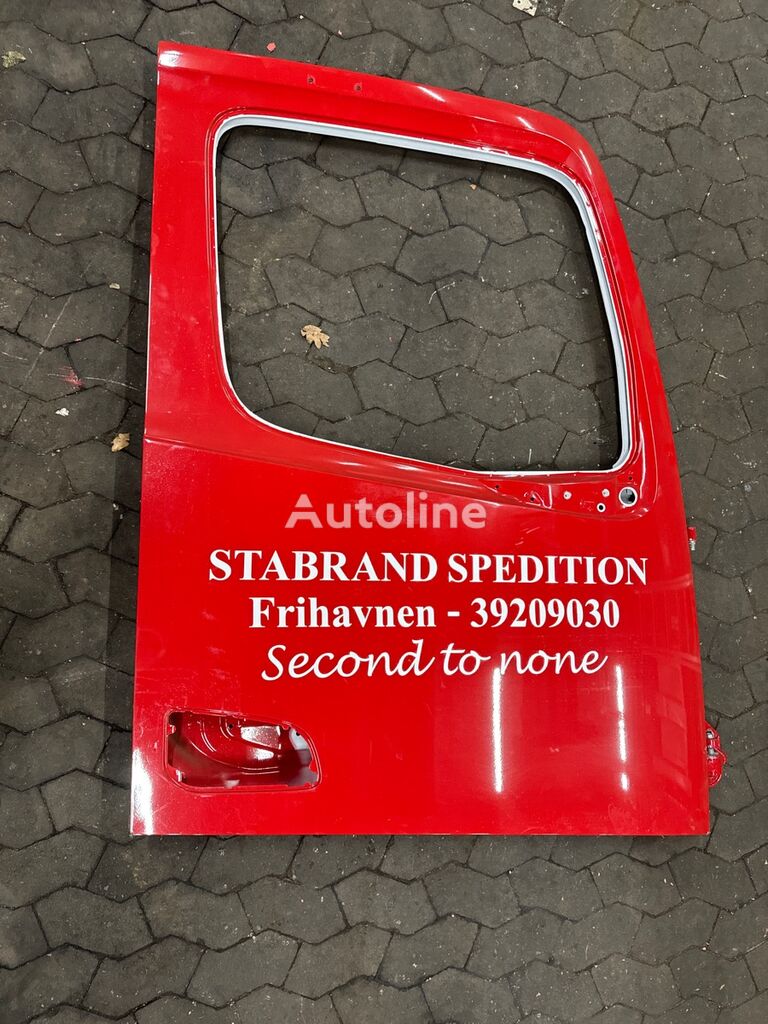 Mercedes-Benz RIGHT DOOR A9607202403 A9607202403 dør for lastebil