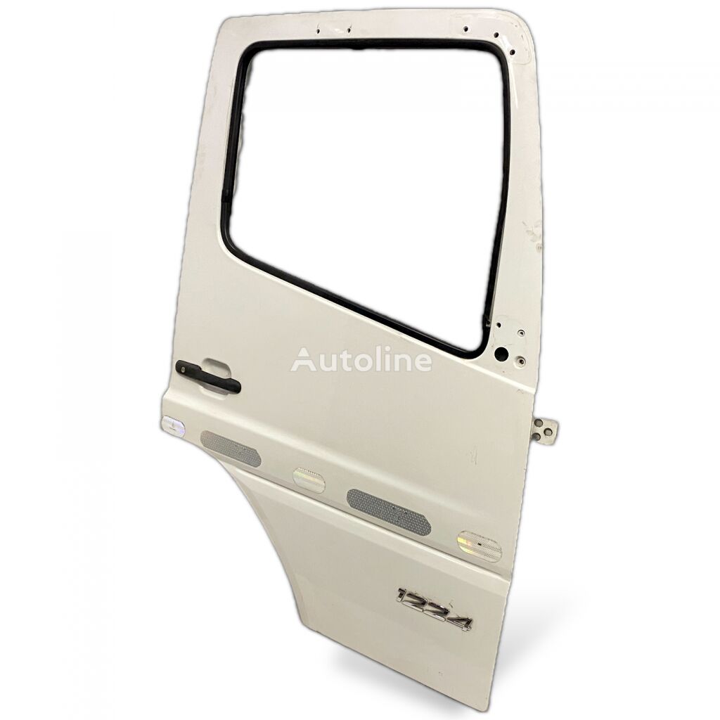 porte ORAFOL Atego 3 (01.13-) pour tracteur routier Mercedes-Benz Atego, Atego 2, Atego 3 (1996-)