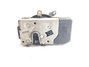 Opel VIVARO 8200008260 door lock for Opel VIVARO cargo van