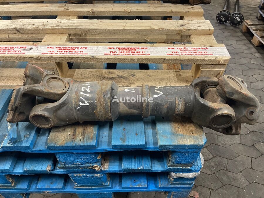 kardaninis velenas Volvo PROPSHAFT 9957332 sunkvežimio