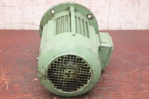 Motor electric ABM 3 DF 1/132 Sa-2 pentru echipament industrial de vânzare - Imagine 6 | Machineryline RO Motor electric ABM 3 DF 1/132 Sa-2 pentru echipament industrial | Imagine 6 - Machineryline