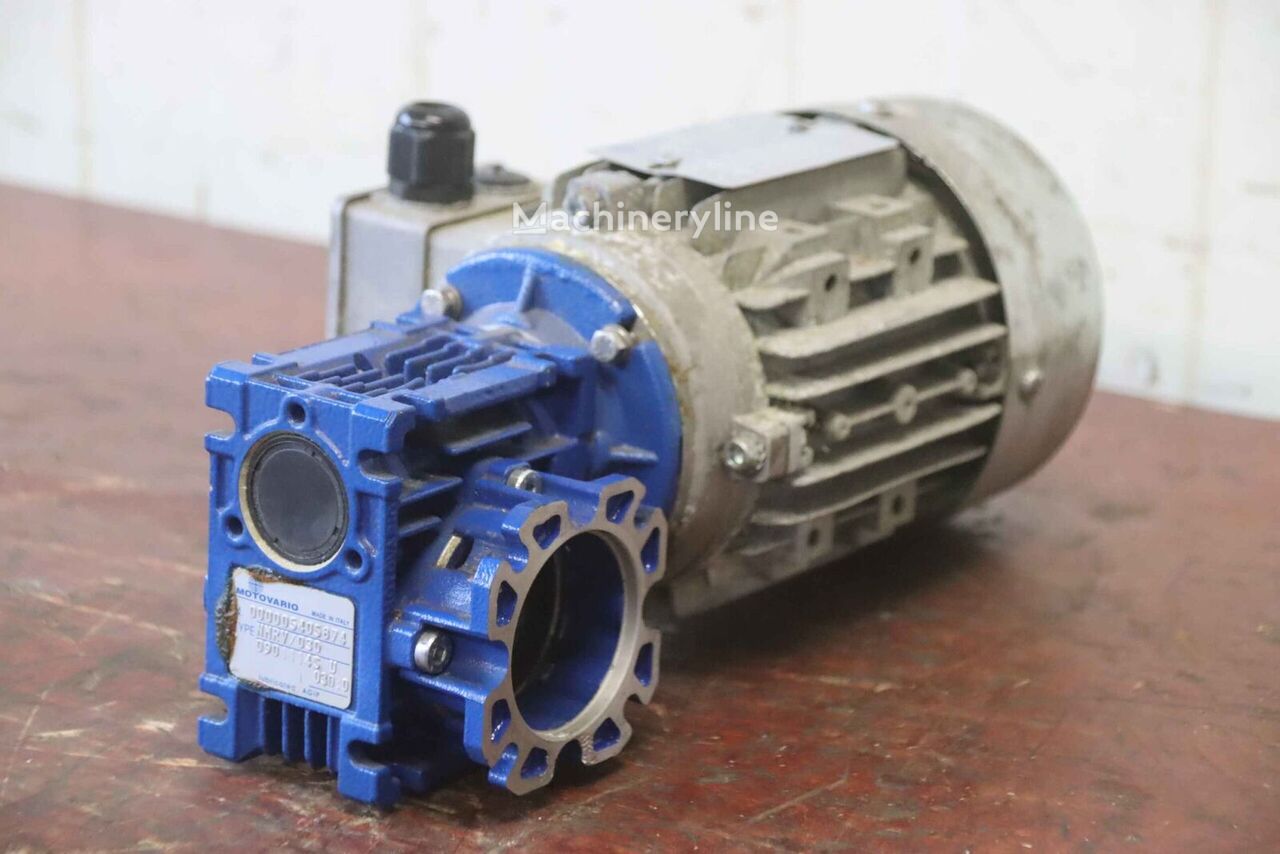محرك كهربائي Motovario NHRV/ 030 63A-4 لـ المعدات الصناعية - Machineryline