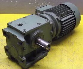 SEW-Eurodrive S40DT71D-4 elektromotors paredzēts rūpniecības aprīkojuma