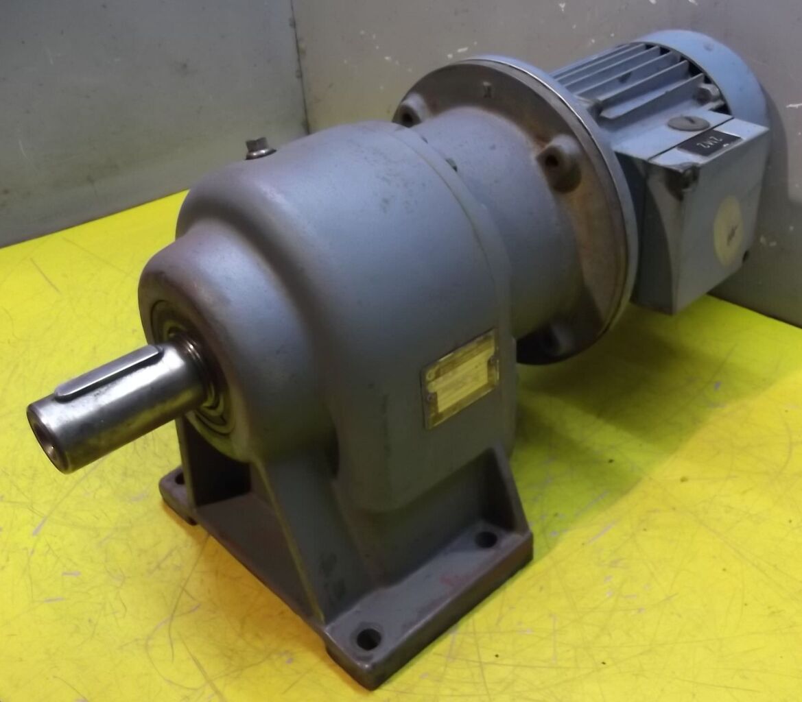 Moteur électrique Thrige Titan MT80B19FT65-4 pour matériel industriel - Machineryline