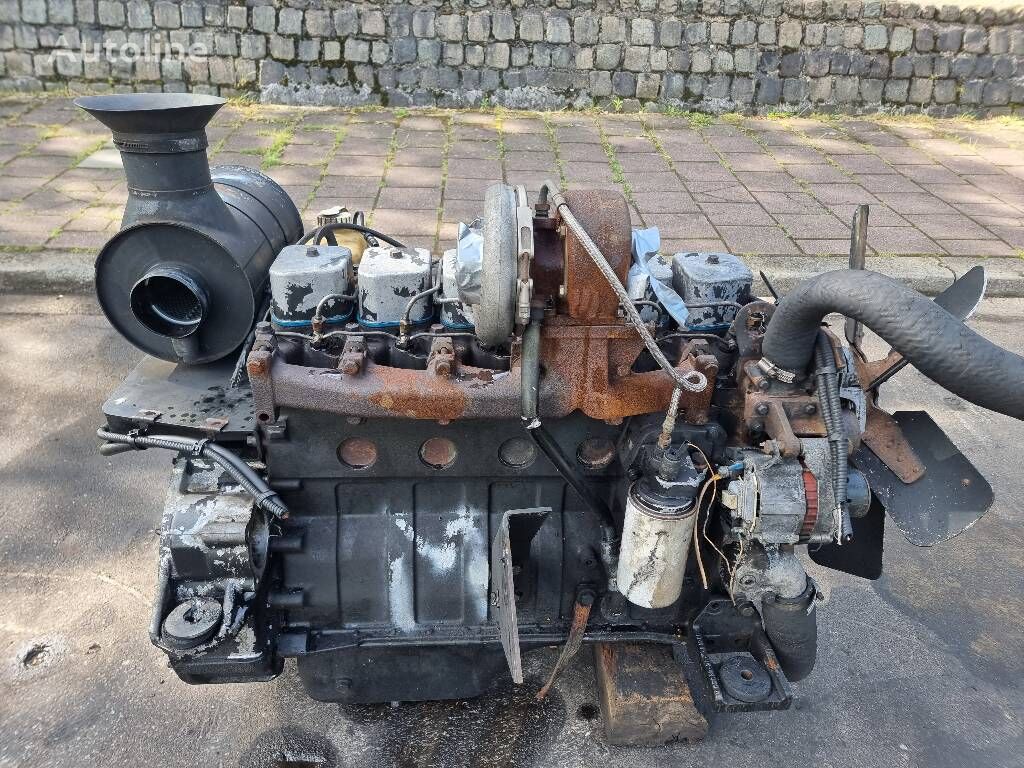 Cummins 6T-590 engine