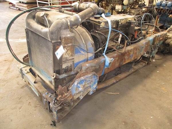 Cummins L10-325 engine for truck