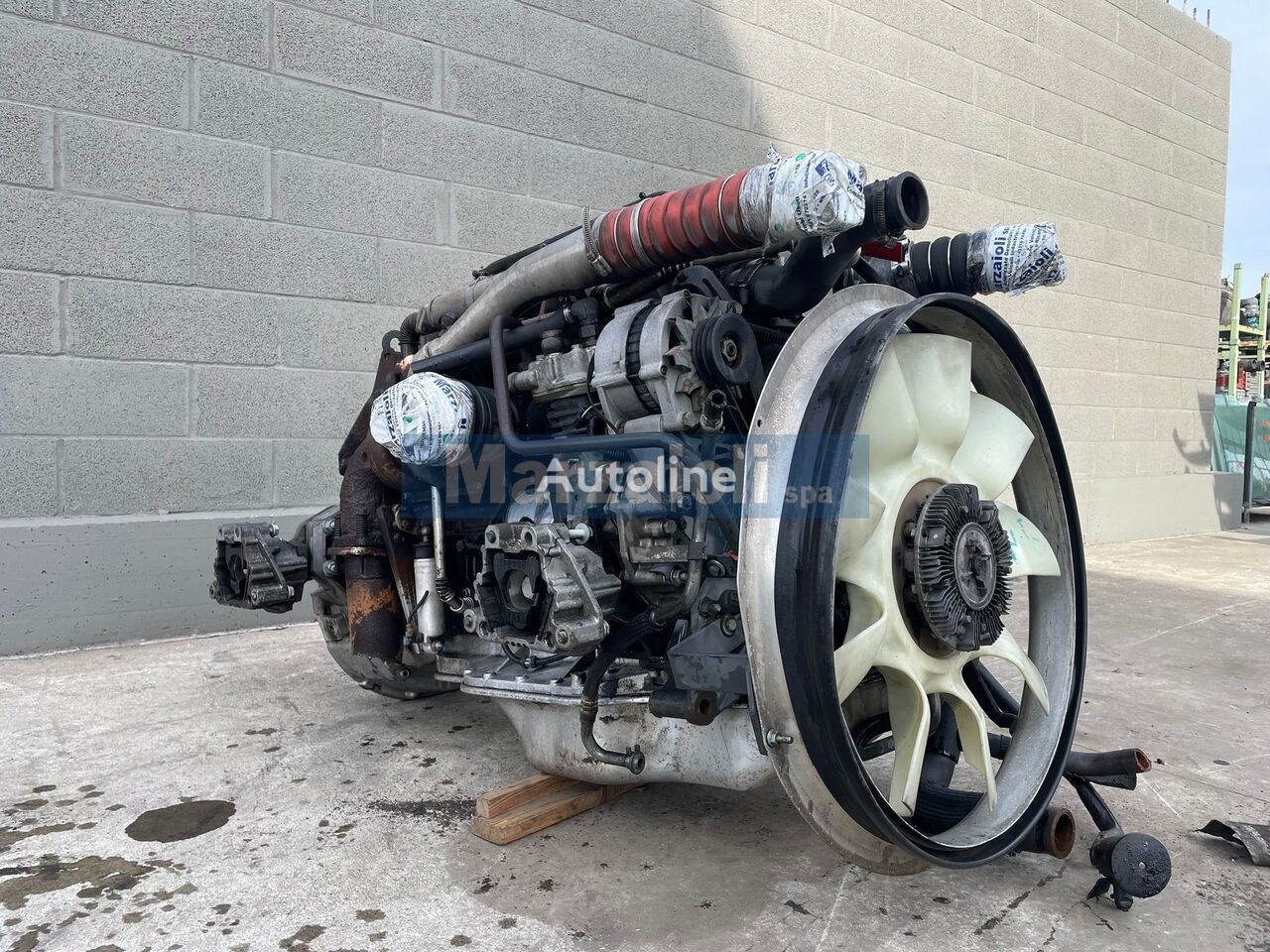 motor DCI 6AC J01 pro nákladní auta Renault MIDLUM