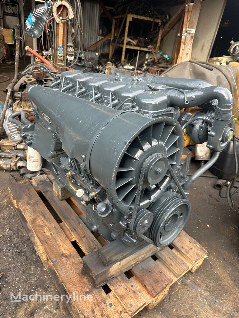 Deutz BF6L913 engine for backhoe loader