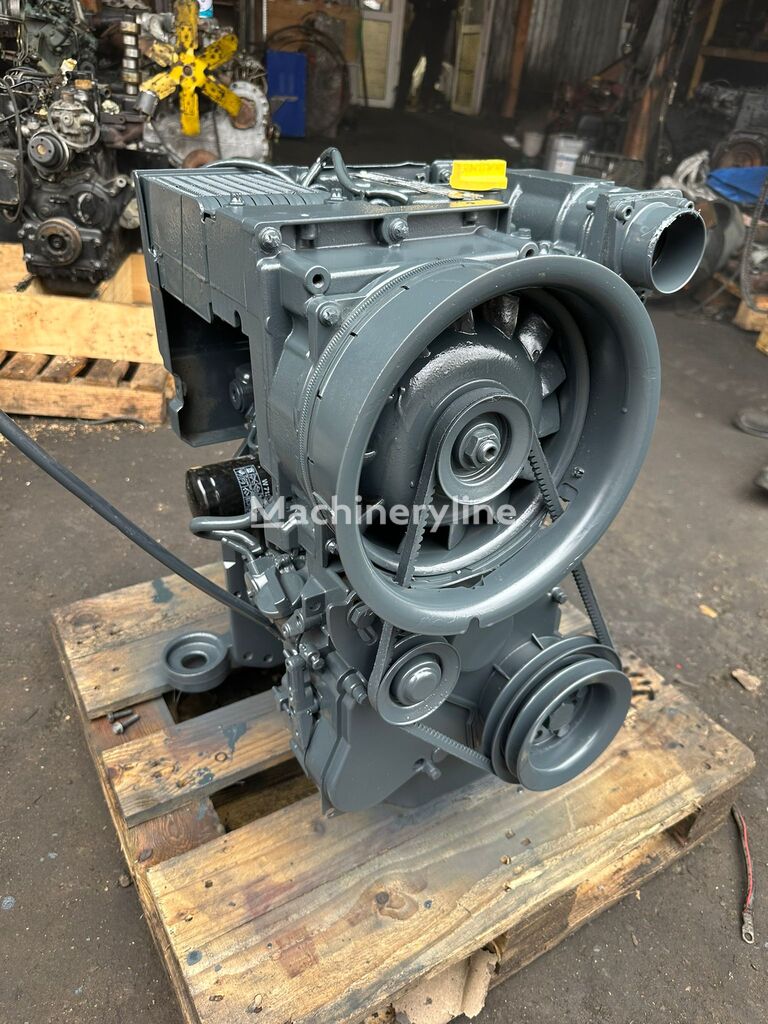 المحرك Deutz F2L1011F لـ جرافة انزلاقية التوجيه