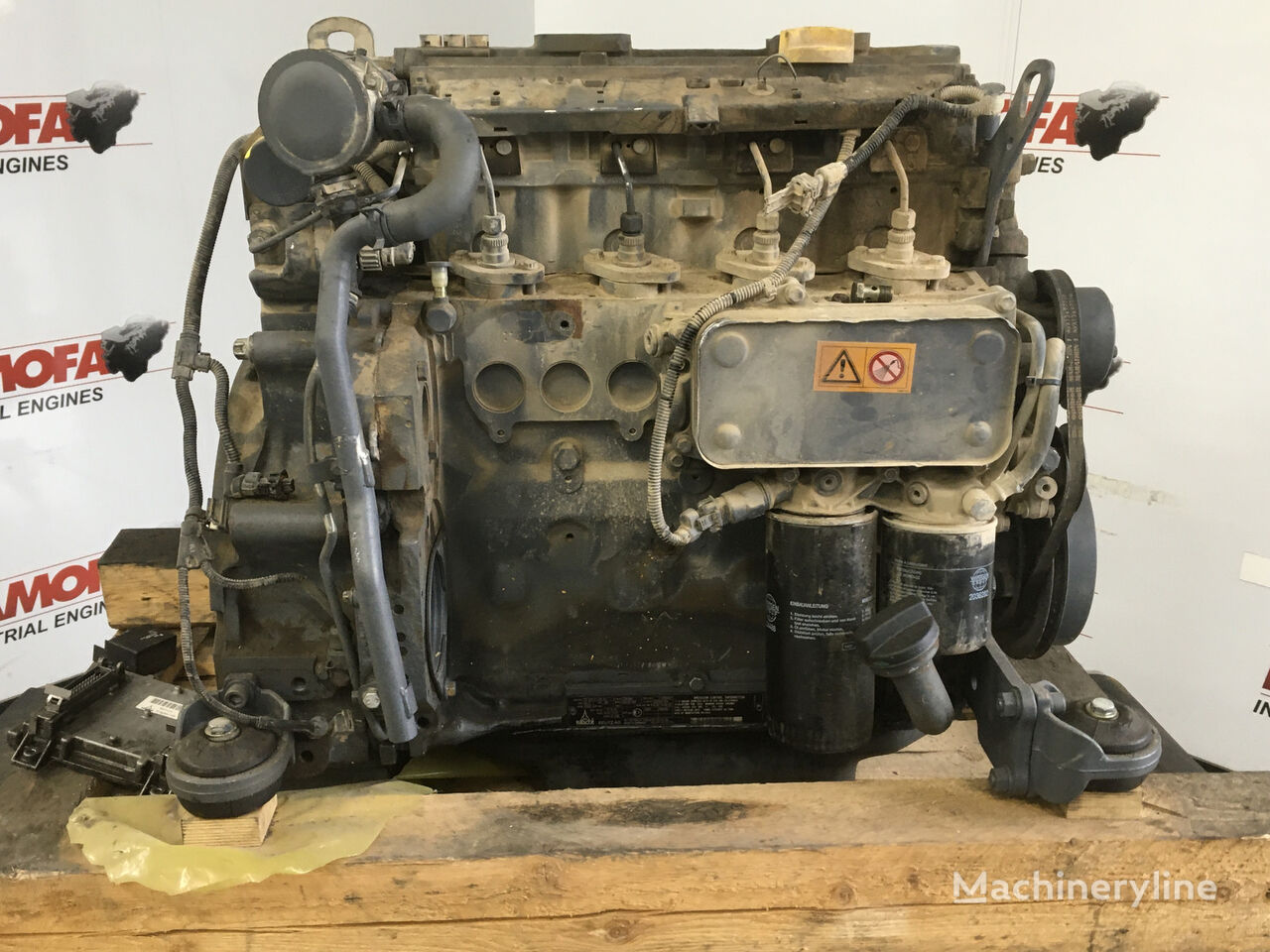 المحرك Deutz TD2012L04 2V MECH. USED لـ حفارة