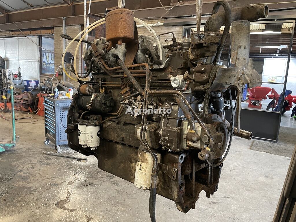 FIAT 100-90 motor till hjultraktor