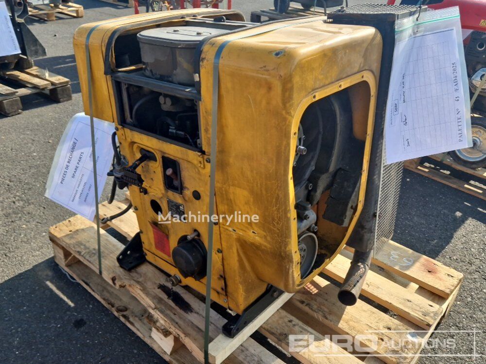 بيع المحرك Hatz لـ رافعة هيدروليكية مقصية Haulotte H12SXL | Machineryline المحرك Hatz لـ رافعة هيدروليكية مقصية Haulotte H12SXL - Machineryline
