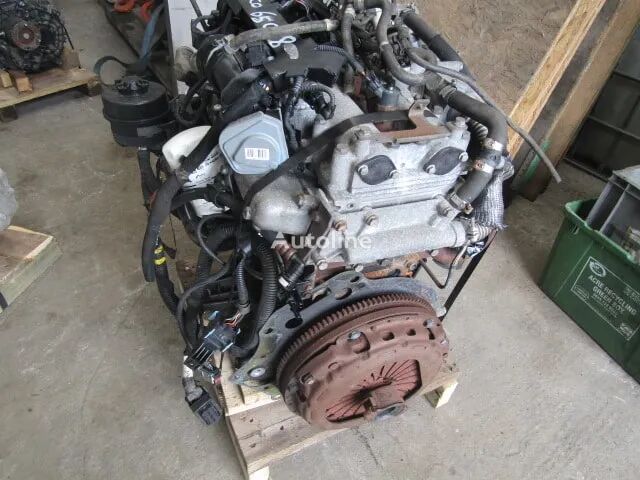 moteur IVECO F1CE04 pour camion IVECO Daily