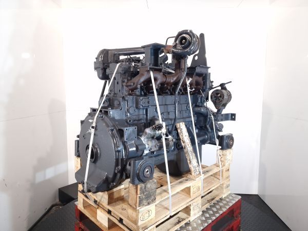 motor Komatsu 6D125E-2 pentru utilaje de constructii