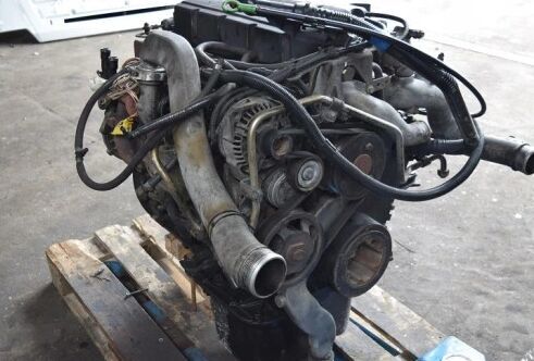 MAN D0834LFL52 engine for MAN D0834LFL52 truck tractor