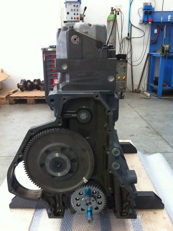 moteur MAN D2866LUH25 - 360CV - EURO 3 - D2866LUH pour bus MAN