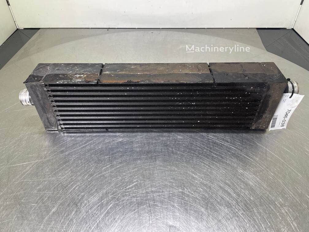 Venta de Mecalac 12MTX-5370539-Cooler/Kühler/Koeler motor | Machineryline PE Mecalac 12MTX-5370539-Cooler/Kühler/Koeler motor - Machineryline