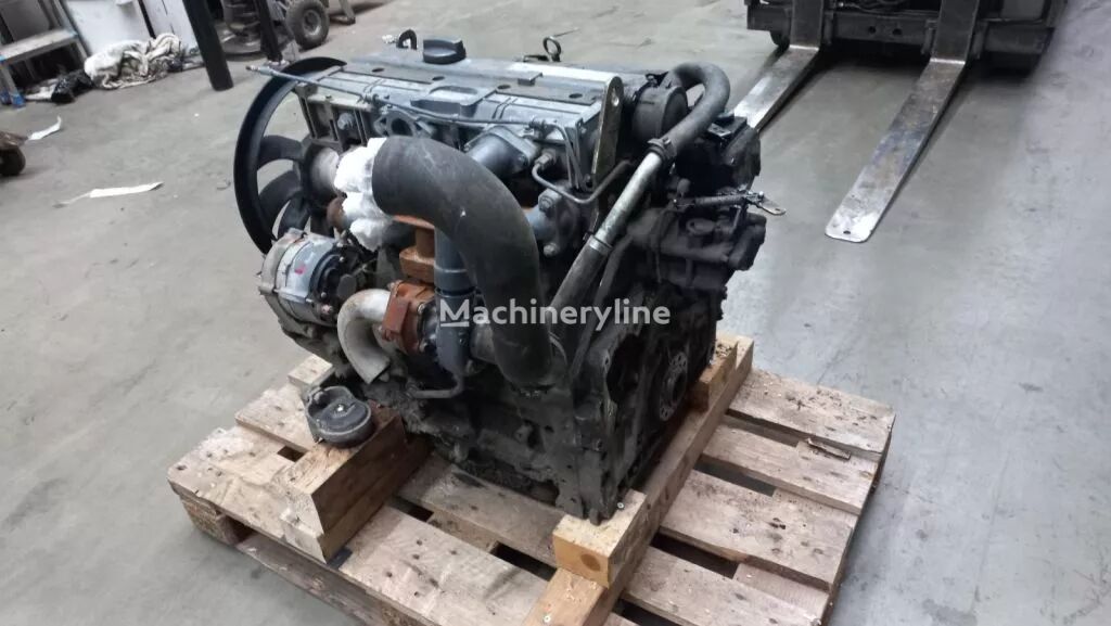 moteur Motor Second Hand pour matériel de TP Deutz BF4M1012E