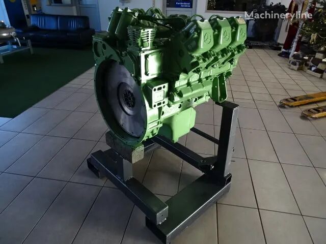 мотор Motor reconditionat за градежни машини Mercedes-Benz OM441LA