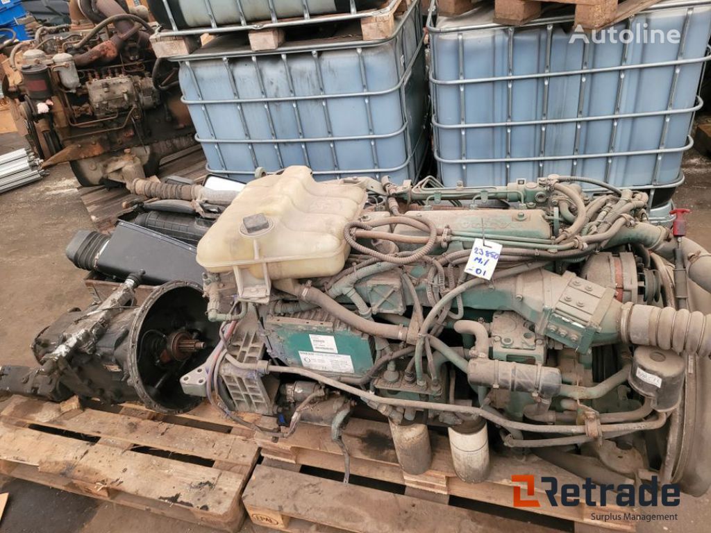 moteur Motor + växellåda + krafuttag mm till Volvo FL6  / Engine +gearb pour tracteur routier Volvo FL6