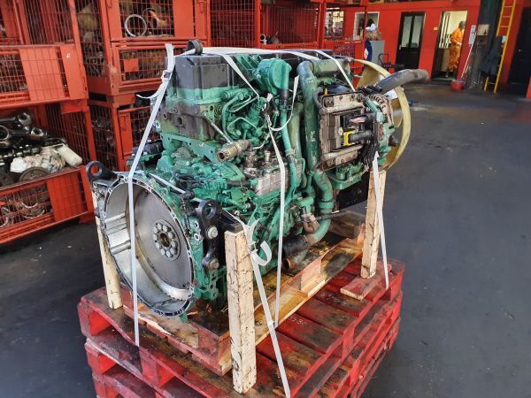 motor na nákladného auta Volvo D7F