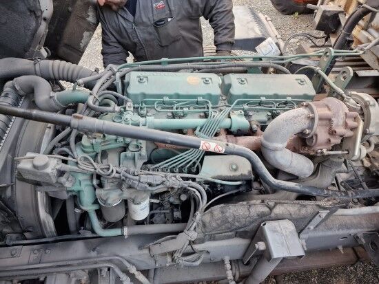 بيع المحرك Volvo D6A230 EC96 230CV (MOTOR) لـ حفارة | Machineryline المحرك Volvo D6A230 EC96 230CV (MOTOR) لـ حفارة - Machineryline