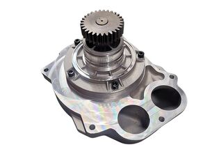 10132817 Motork&uuml;hlpumpe f&uuml;r Bagger