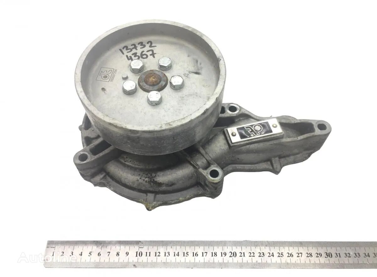 Pompa de răcire engine cooling pump for Volvo 13732 4367 truck