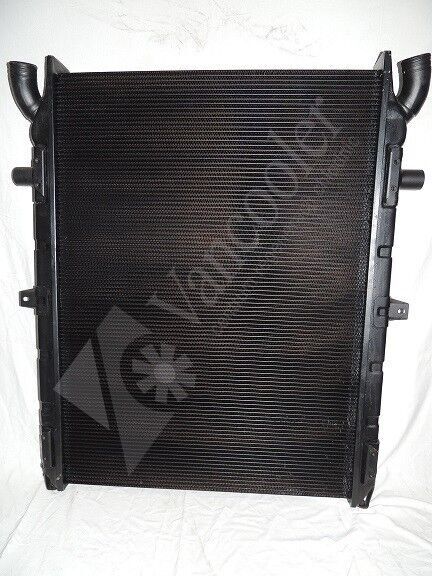 engine cooling radiator for Scania SC 113 truck tractor