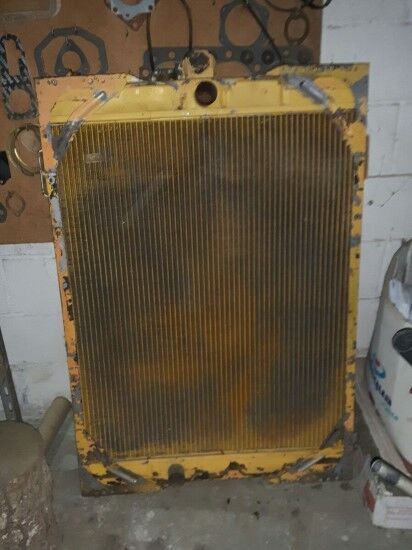 Engine cooling radiator for Fiat-Hitachi FD175 bulldozer - Machineryline