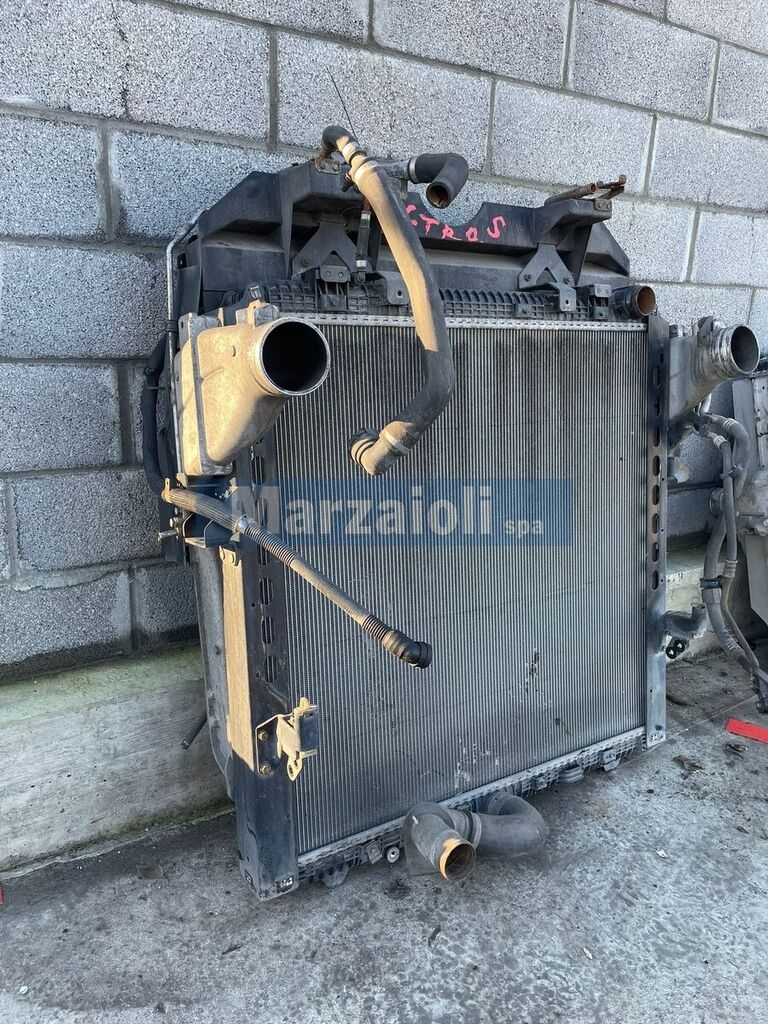 engine cooling radiator for Mercedes-Benz ACTROS truck tractor