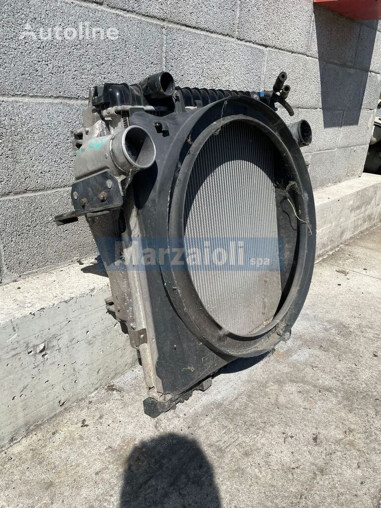 radiateur de refroidissement du moteur pour camion IVECO EUROCARGO 15