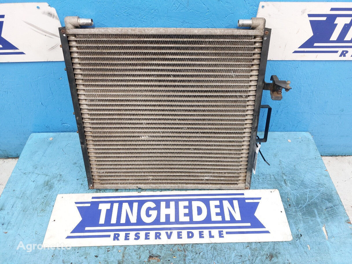 radiateur de refroidissement du moteur pour tracteur à roues New Holland TVT 195