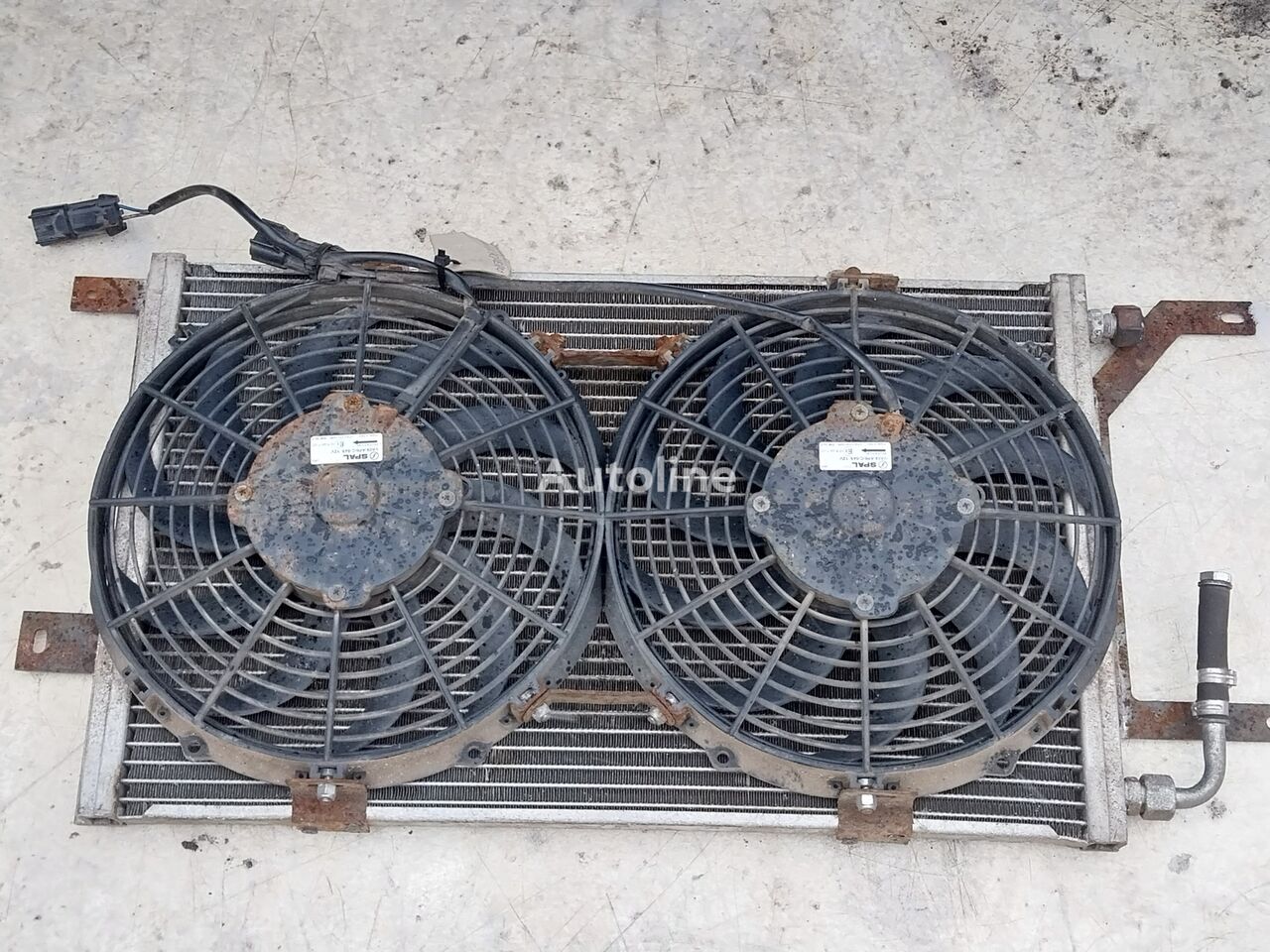 65C18 dzinēja dzesēšanas radiators paredzēts IVECO DAILY IV kravas mikroautobusa