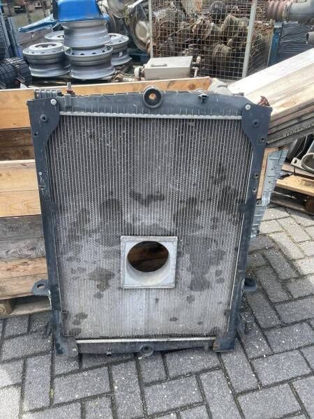 radiateur de refroidissement du moteur DAF Radiator pour camion DAF  75CF