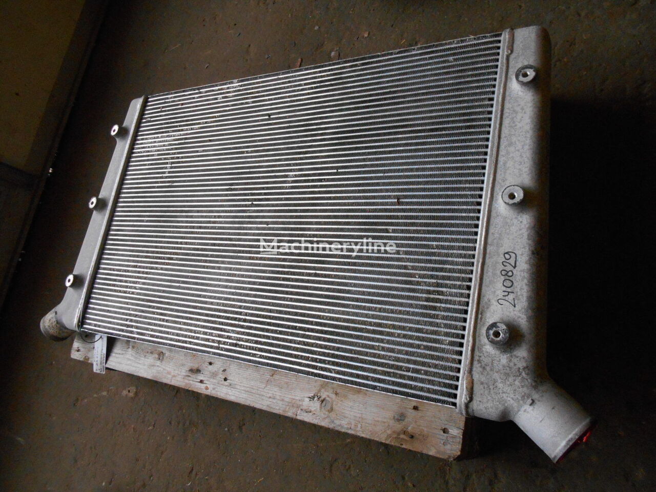 radiateur de refroidissement du moteur Hitachi 1386-181-1000 X4474006 pour excavateur Hitachi ZX850H