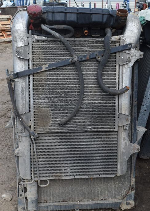 KOMPLET CHŁODNIC radiator motorkjøling for DAF XF 105 lastebil