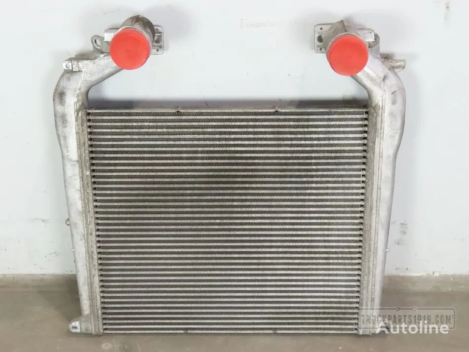 mootor jahutus radiaator MAN Cooling System Interkoeler 81061300241 tüübi jaoks veoauto