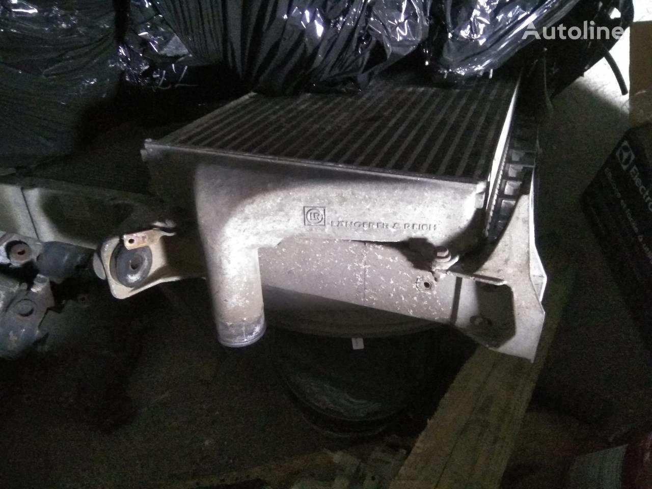 MAN D0826 radiador de refrigeración del motor para MAN camión