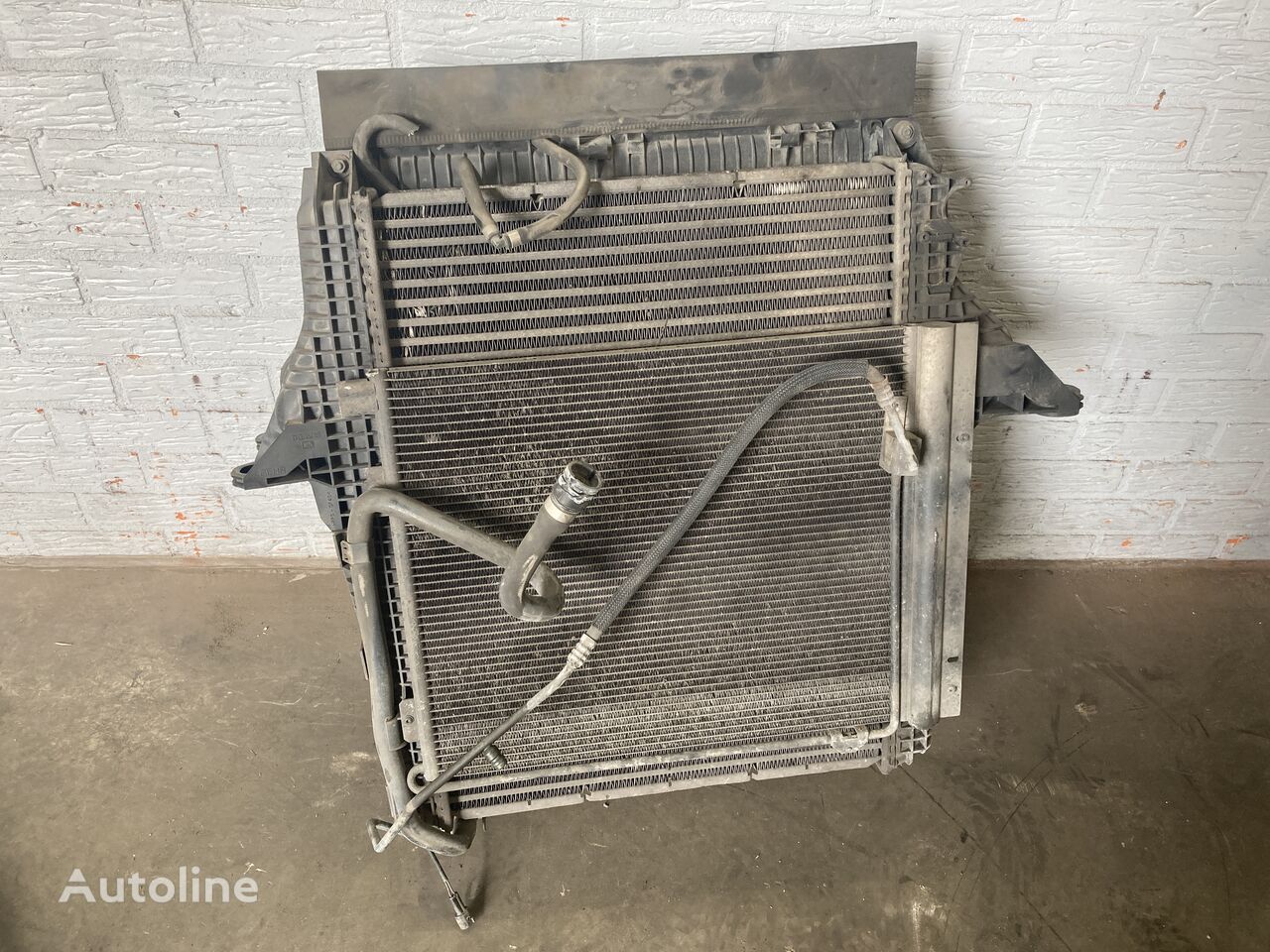 MAN Radiateur + intercooler radiator til MAN TGL 250 lastbil